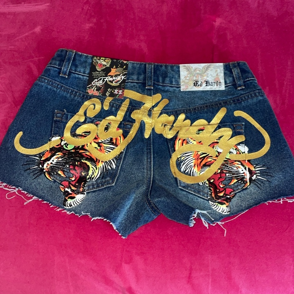 Women ed hardy shorts